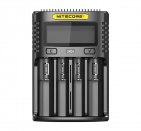 NITECORE UMS4 SCHNELLES BATTERIELADEGERÄT