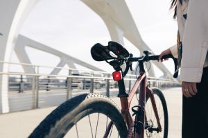 INFINI I-6766 ASTRA PRO + AEGLE PRO – High‑Performance Smart Bike Light Set (600 lm Front + 65lm Smart Brake Rear)