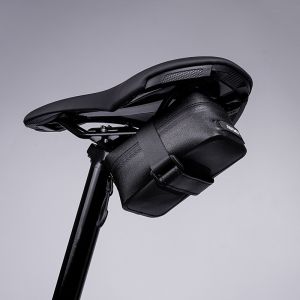RAVEMEN CB06 – Wasserdichte Satteltasche (Ultra‑leicht, 0,39 L, IPX7)